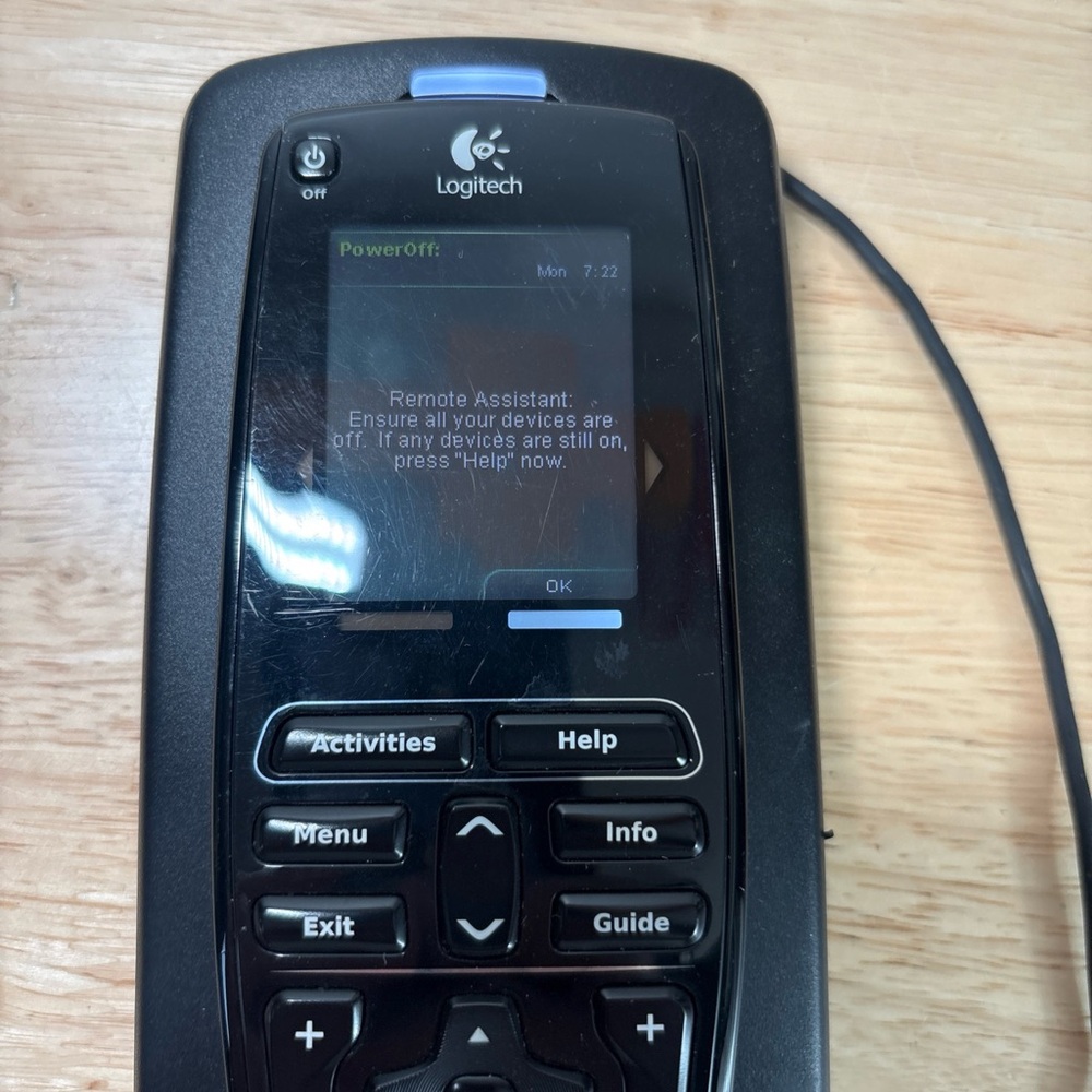 Logitech Harmony One Universal Remote Control W/ Charging Dock Power Adapter - Picture 2 of 6